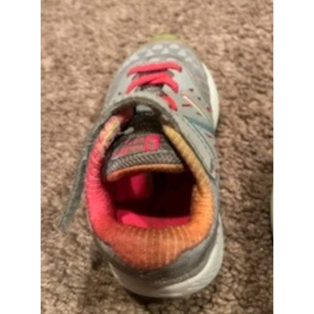 New‎ Balance RAINBOW Fuel Core Urge Sneakers/Shoes Toddler Size 6